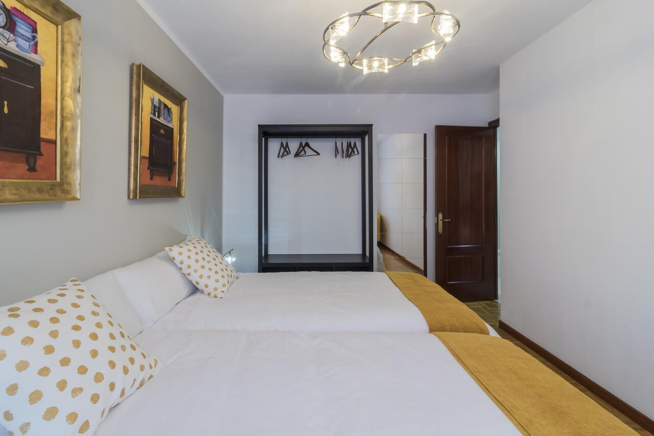 Apartamento Vital Aza Pola de Lena Luaran gambar